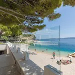 Appartement Seaside With A Swimming Pool Medici, Omis - 25214 Mimice