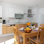 Seaside With A Swimming Pool Medici, Omis - 25214 Appartement