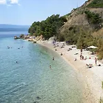 Seaside With A Swimming Pool Medici, Omis - 25214 Appartement *